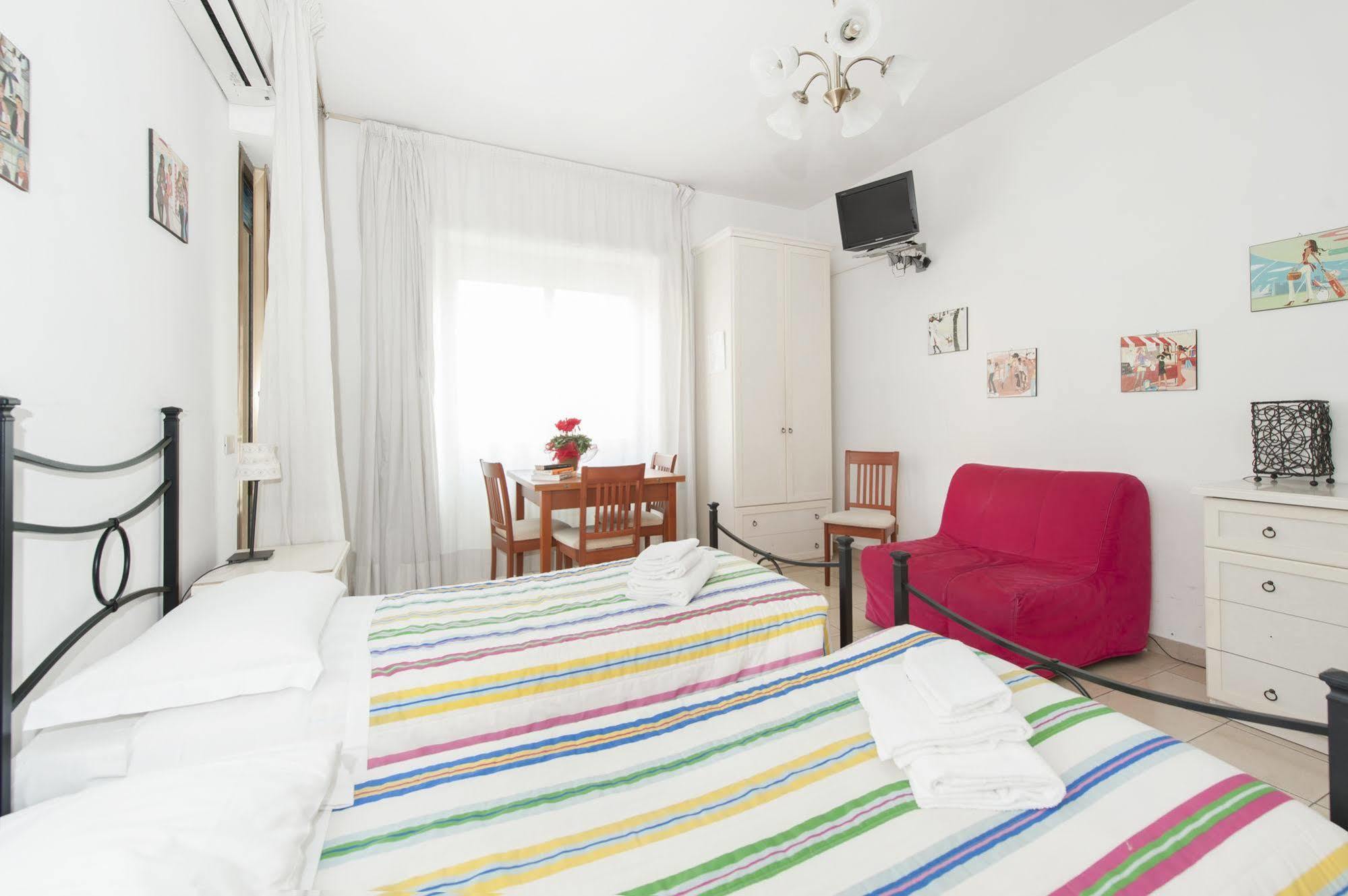 B&B A Room For Holiday Rome Exterior photo
